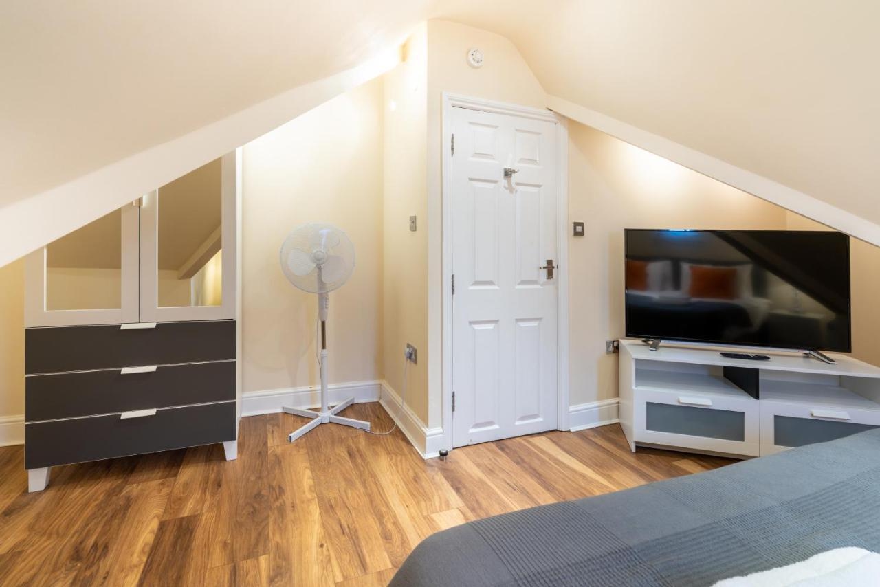 Luxury 2bdr Duplex Apt, N London, 2 Floors * Энфилд